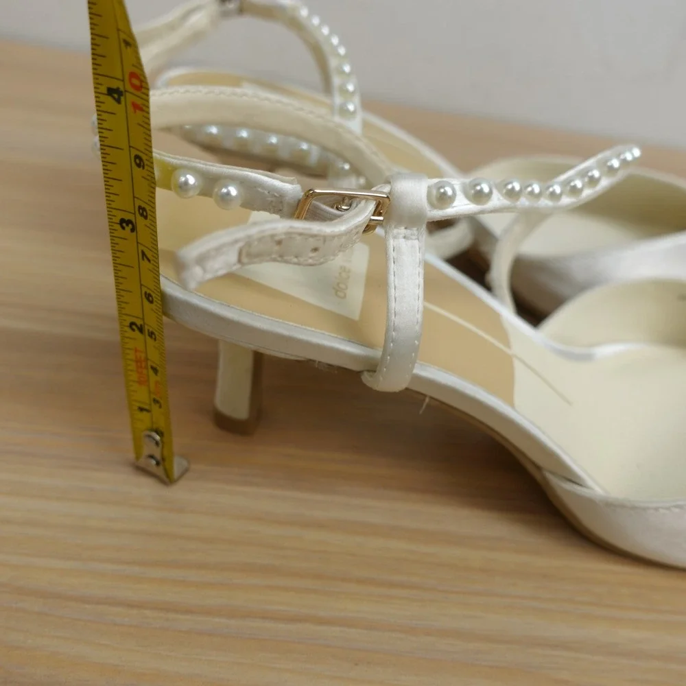 Dolce Vita Womens Slingback Pumps 8.5 White Bridal Pearl Satin Kitten Heel